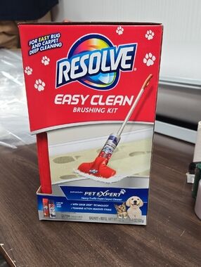 Resolve Easy Clean Brushing Kit With Pet Expert Carpet Cleaner